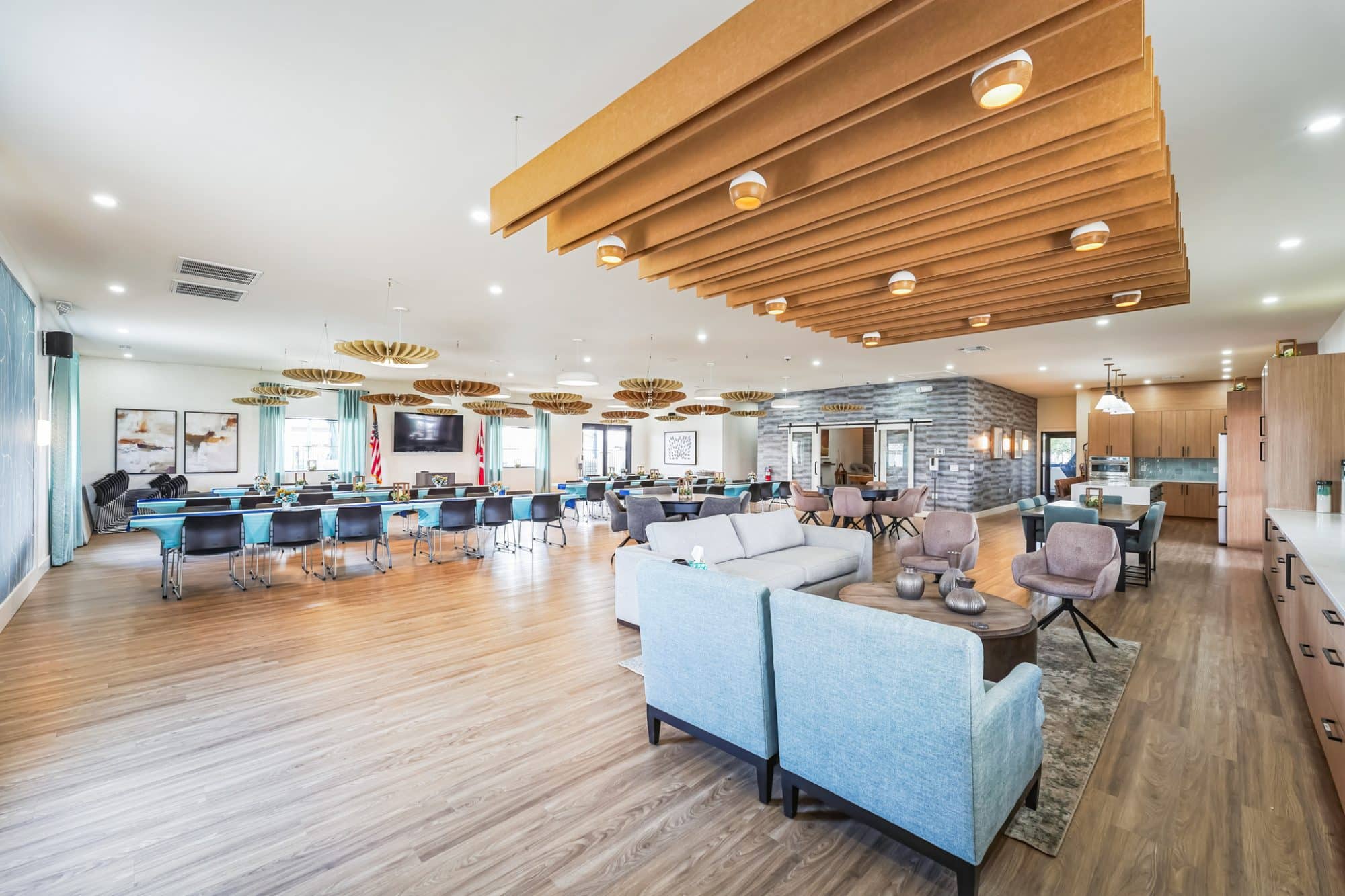 27_437_E_Germann_Rd_San_Tan_Valley_AZ_85140_USA-Foyer-single-002