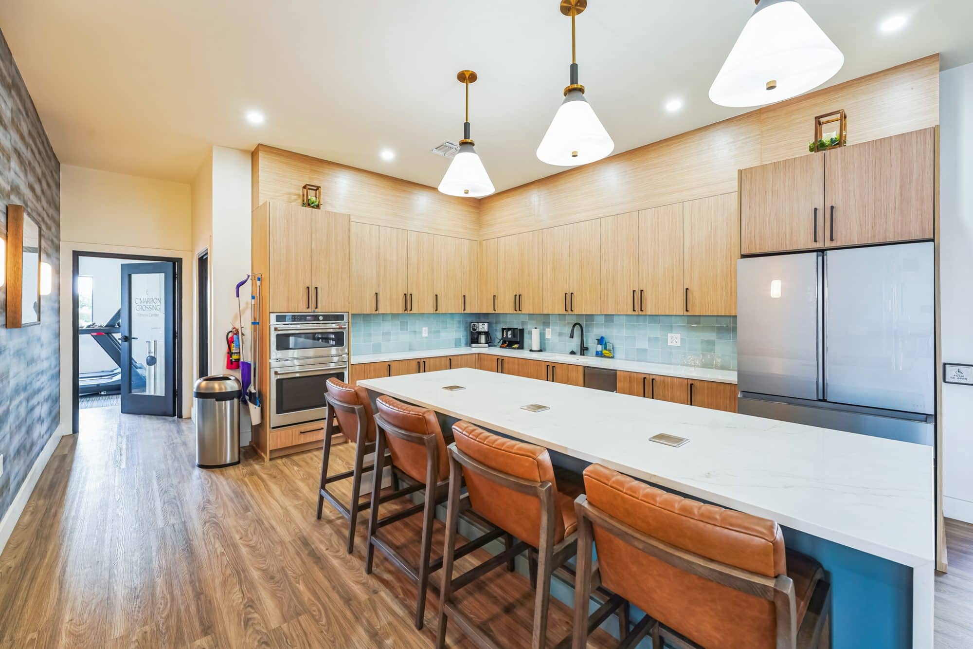 28_437_E_Germann_Rd_San_Tan_Valley_AZ_85140_USA-Kitchen-single-003